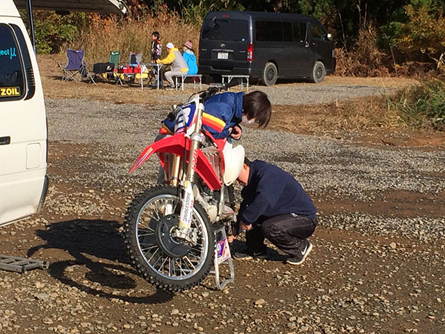 “高輪選手とお母さん”